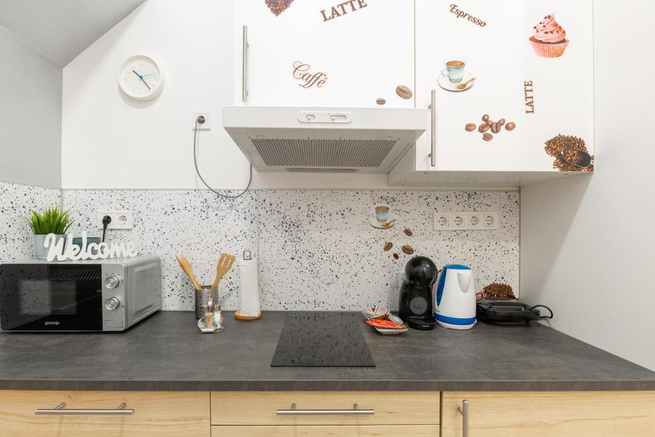 Apartment Colourful بودابست المظهر الخارجي الصورة