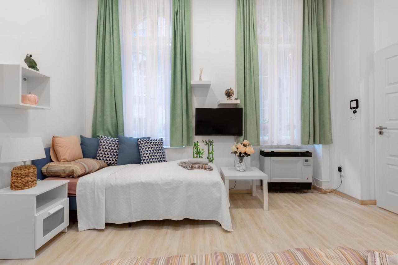Apartment Colourful بودابست المظهر الخارجي الصورة