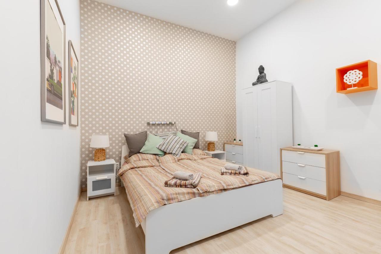 Apartment Colourful بودابست المظهر الخارجي الصورة